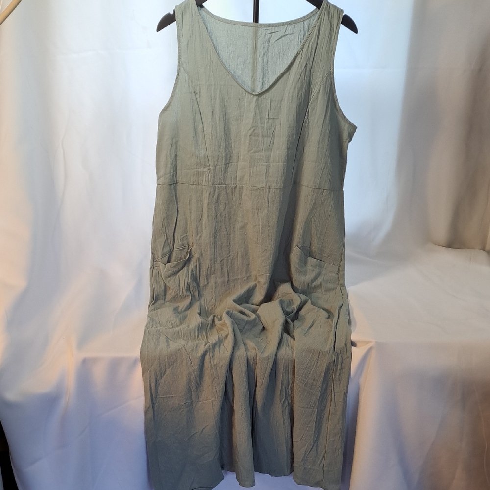 Sleeveless Olive Green Maxi Dress